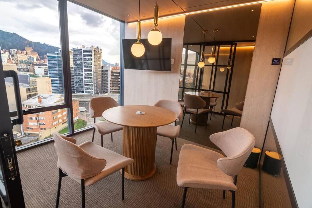 Acogedor Con Piscina En Apartment